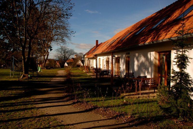 Veverci Dvur Hotel Rosec Buitenkant foto